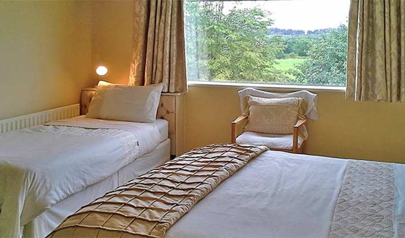 Fern Rock Bed And Breakfast Dromin Ngoại thất bức ảnh