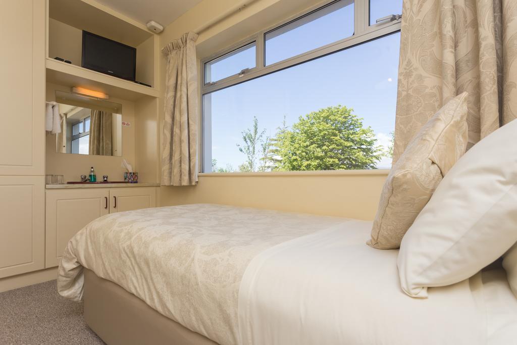 Fern Rock Bed And Breakfast Dromin Ngoại thất bức ảnh